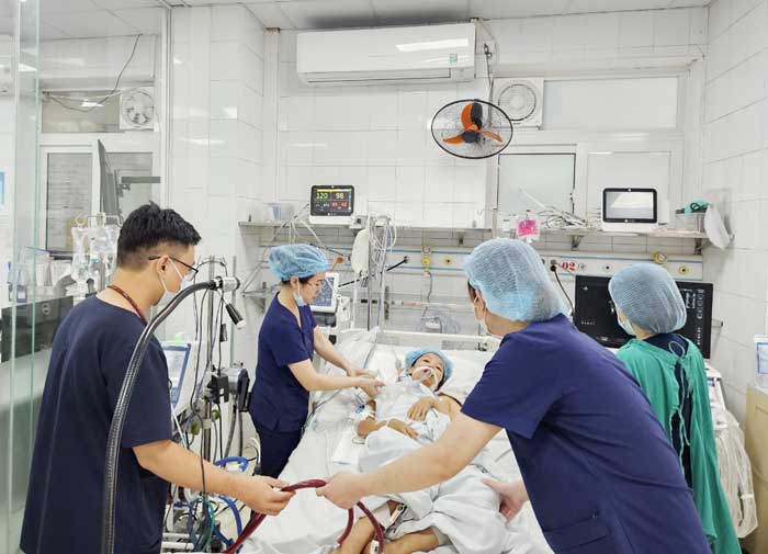 Cứu sống bệnh nhân ngừng tim bằng kỹ thuật ECMO – dấu ấn ở Bệnh viện 19-8
