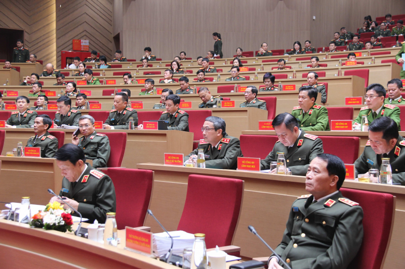 Phát động phong trào thi đua Ba nhất trong CAND